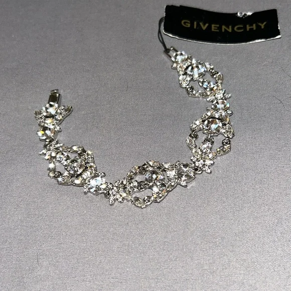Givenchy NWT bracelet - Picture 1 of 3